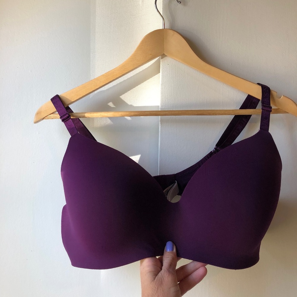 Victorias Secret  38 D 38D Purple Comfortable Lightly Lined T shirt Bra